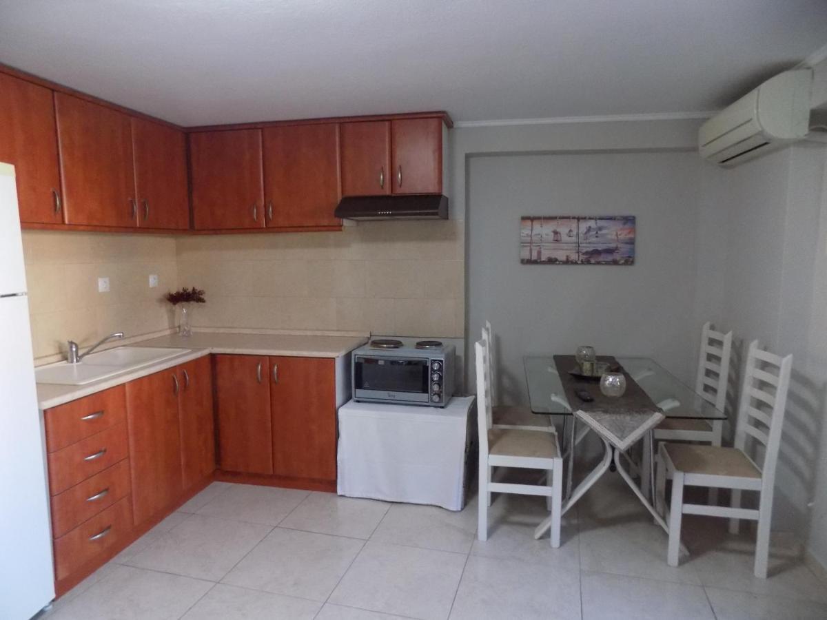 Elzaf2 Apartment Afytos